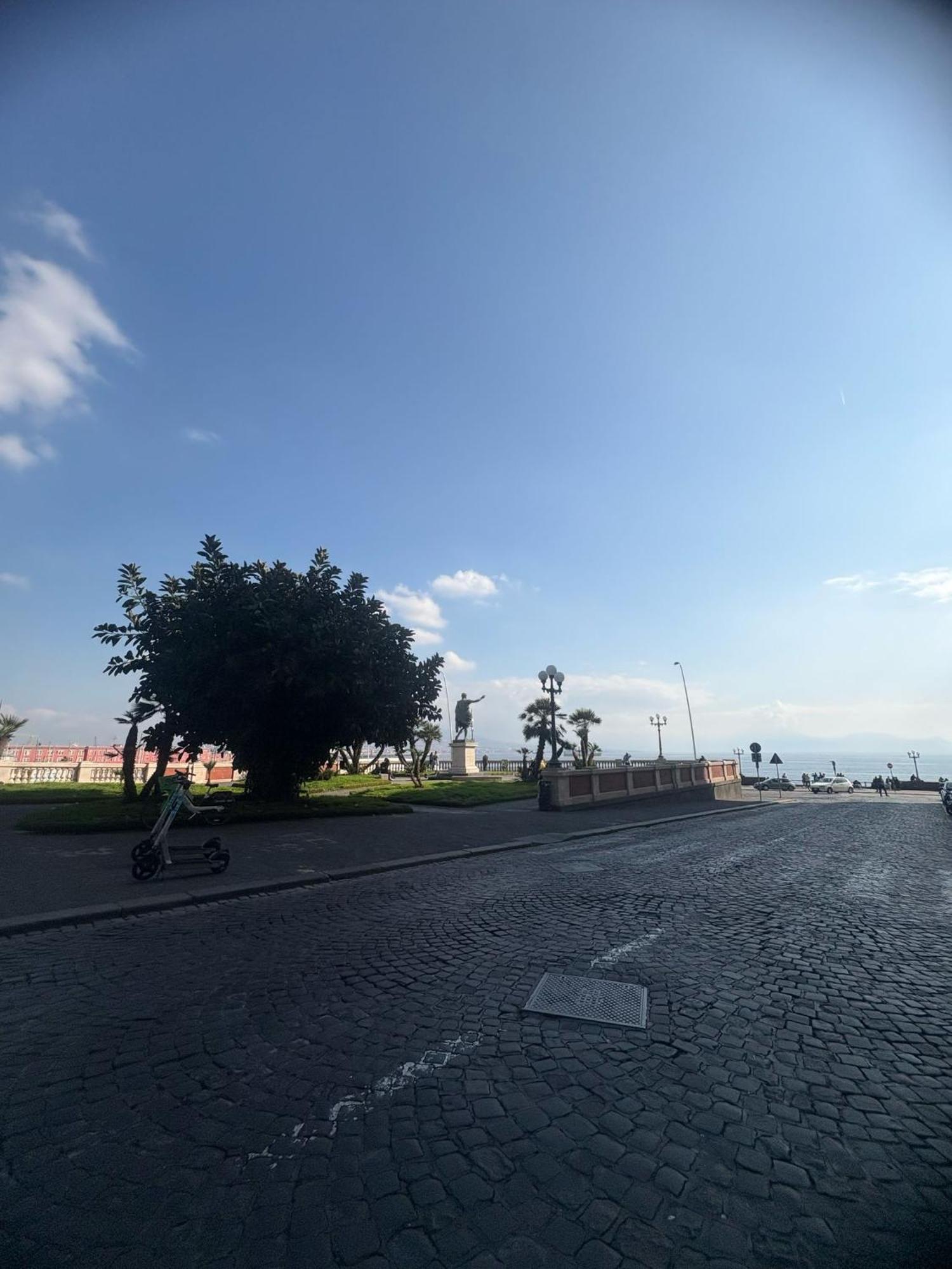 Santa Lucia 15 * Naples