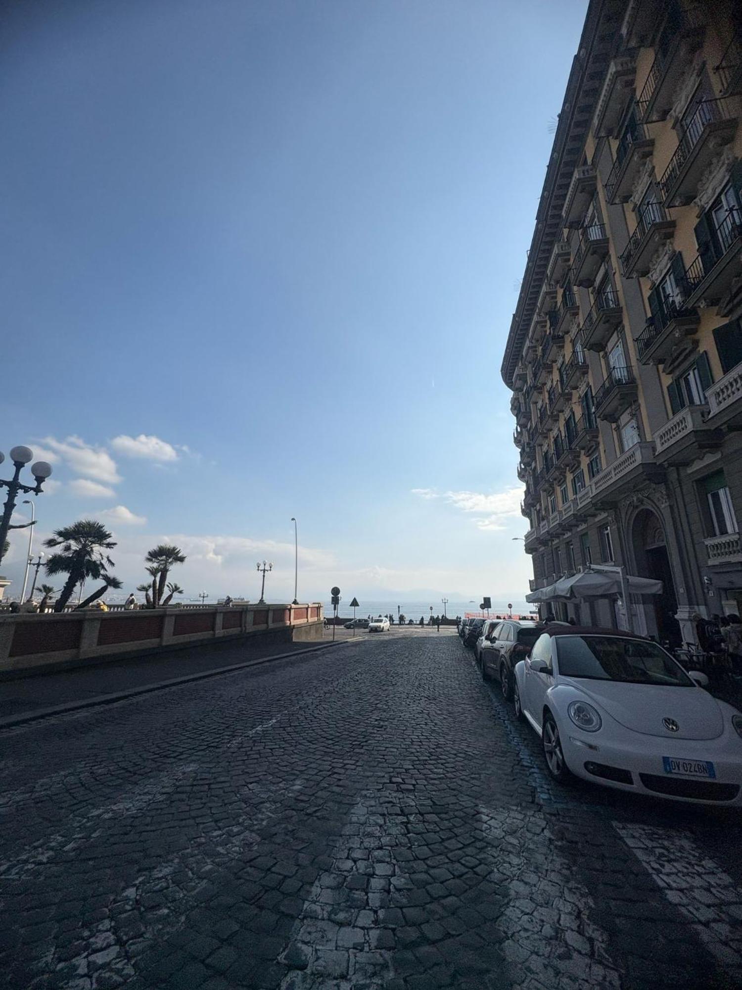 Santa Lucia 15 Naples